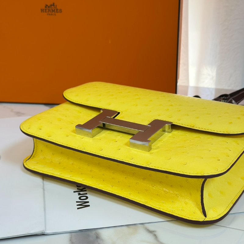 HERMES Constance 24 - 鴕鳥皮檸檬黃銀 U-9
