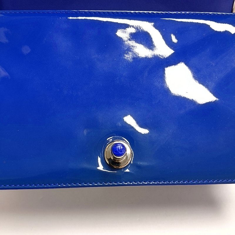 CHANEL BOY CHANEL中號藍色漆皮菱格紋絎縫斜挎包單肩包銀色五金20開可拆卸肩帶-10