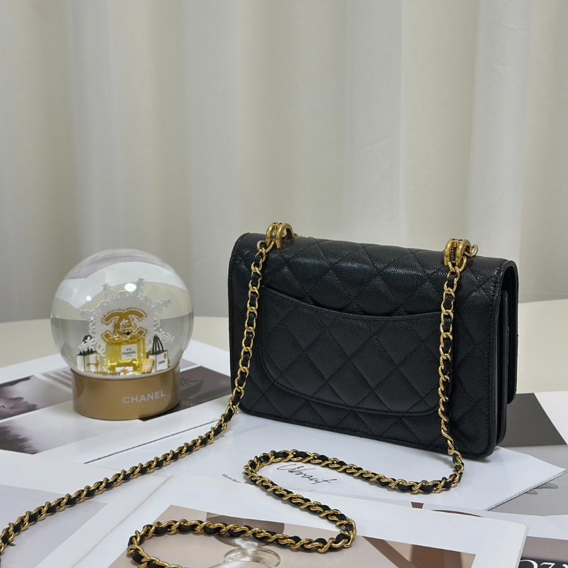 CHANEL 22K雙C皮穿鍊WOC - 粒面牛皮黑金-5