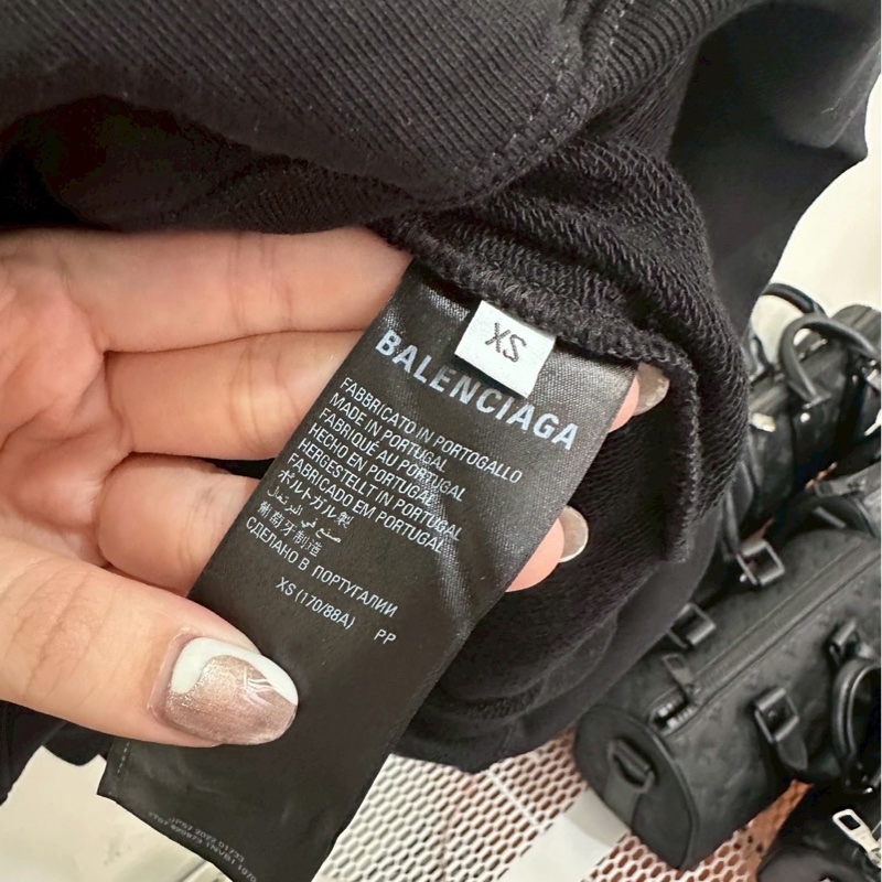 巴黎世家後背刺繡帽踢-3