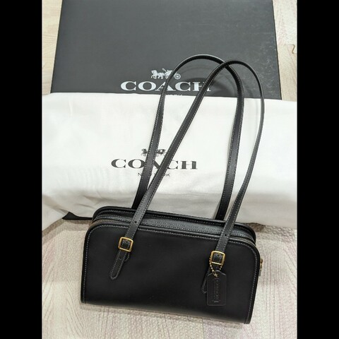Coach SWING ZIP肩背包