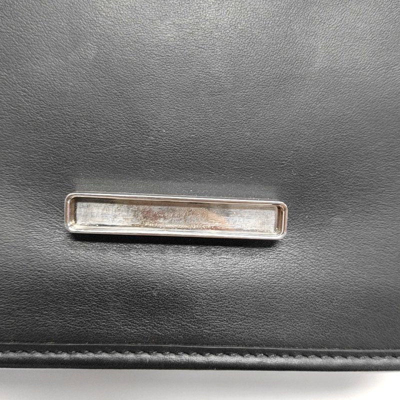 FENDI Kan I F 小號黑色牛皮單肩包斜挎包金色銀色五金可拆卸肩帶-11