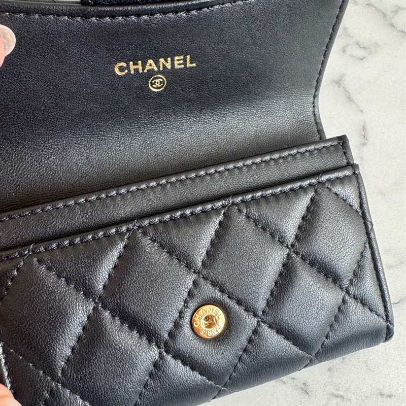 chanel黑菱格金雙C釦式卡片零錢包-14