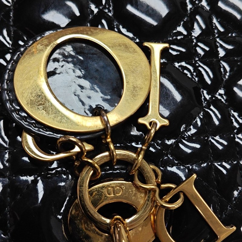 DIOR Lady Dior大號黑色漆皮藤格紋絎縫戴妃七格單肩包手提包斜挎包金色五金可拆卸肩帶-9