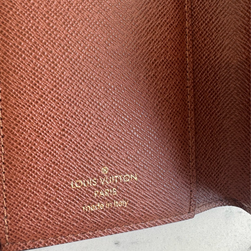 LV花紋內咖三折短夾 經典不敗款-14