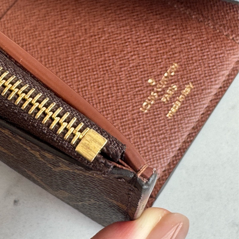 LV花紋內咖三折短夾 經典不敗款-21