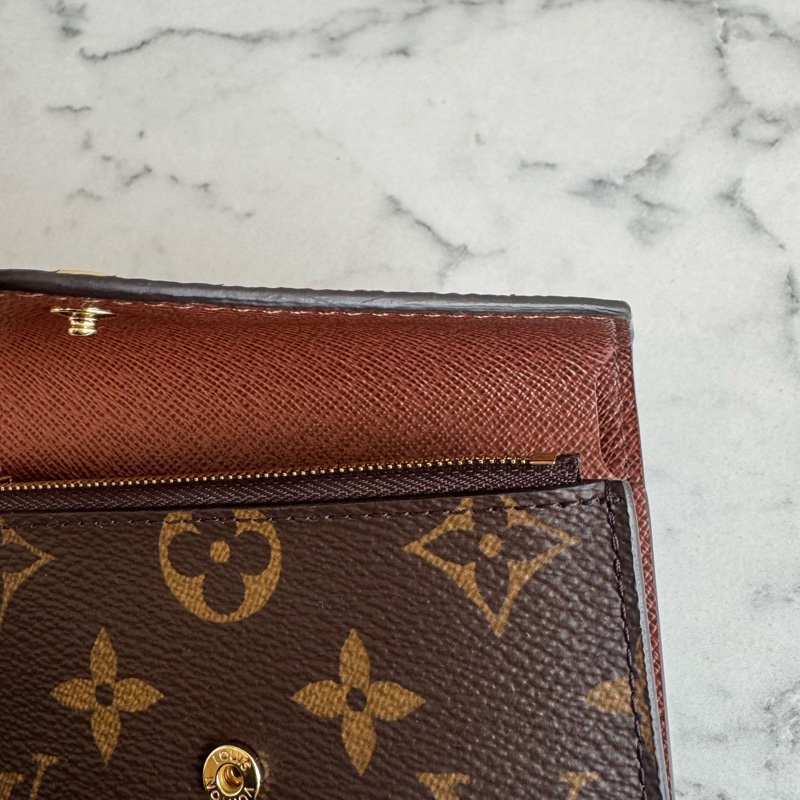 LV花紋內咖三折短夾 經典不敗款-28