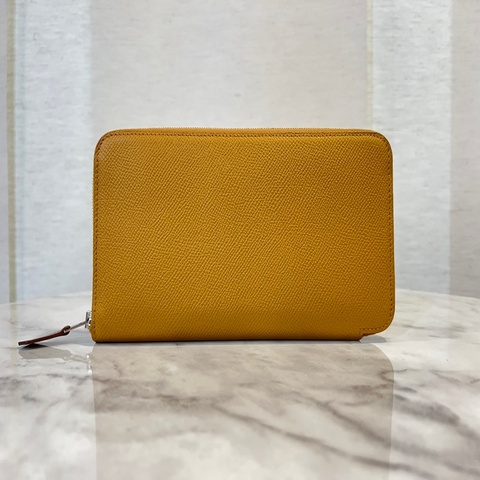 Hermes 餅乾色Epsom銀釦ㄇ拉12卡絲巾長夾