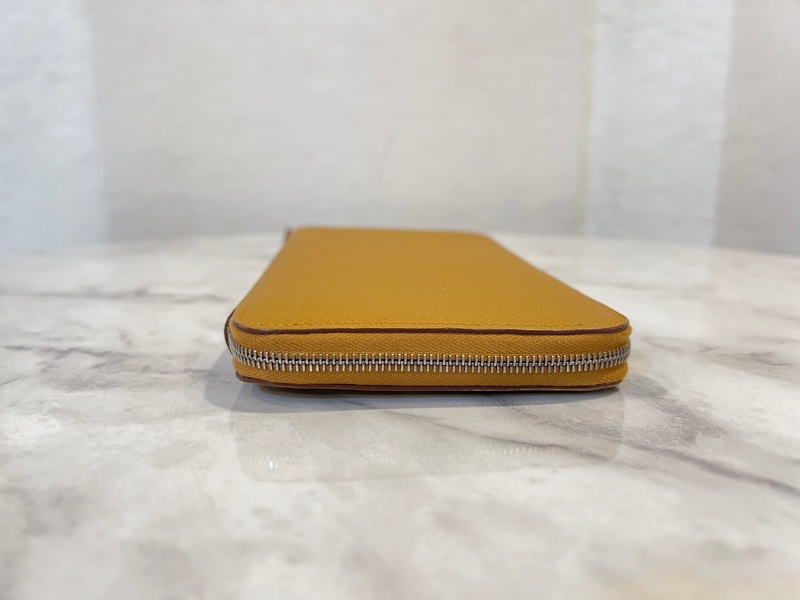 Hermes 餅乾色Epsom銀釦ㄇ拉12卡絲巾長夾-3