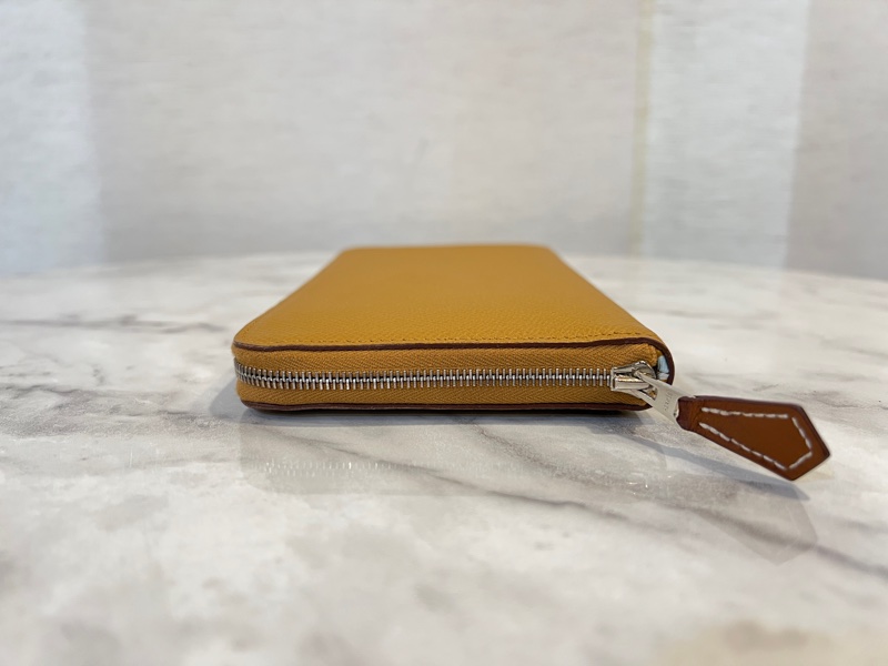 Hermes 餅乾色Epsom銀釦ㄇ拉12卡絲巾長夾-5