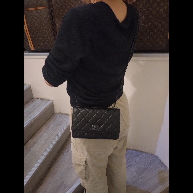 Chanel 黑鍊黑皮 trendy CC 鍊帶小包 WOC-2