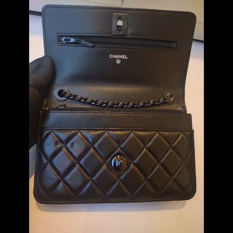 Chanel 黑鍊黑皮 trendy CC 鍊帶小包 WOC-10