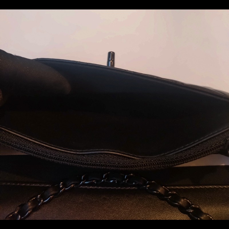 Chanel 黑鍊黑皮 trendy CC 鍊帶小包 WOC-11