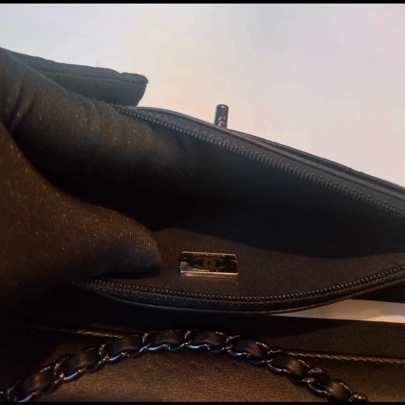 Chanel 黑鍊黑皮 trendy CC 鍊帶小包 WOC-12