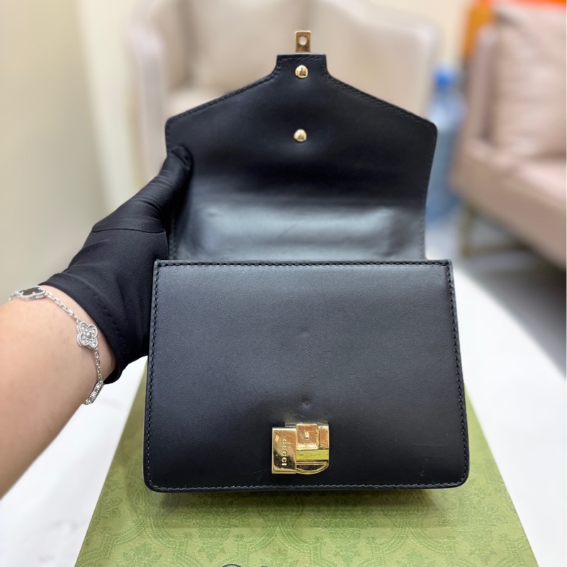 Gucci 古馳  Sylvie塞爾維亞 黑色小號鏈條包 兩條肩帶在 黑金百搭保值 97新原始成色 內里乾淨 黑標020 尺寸19*7*14-7