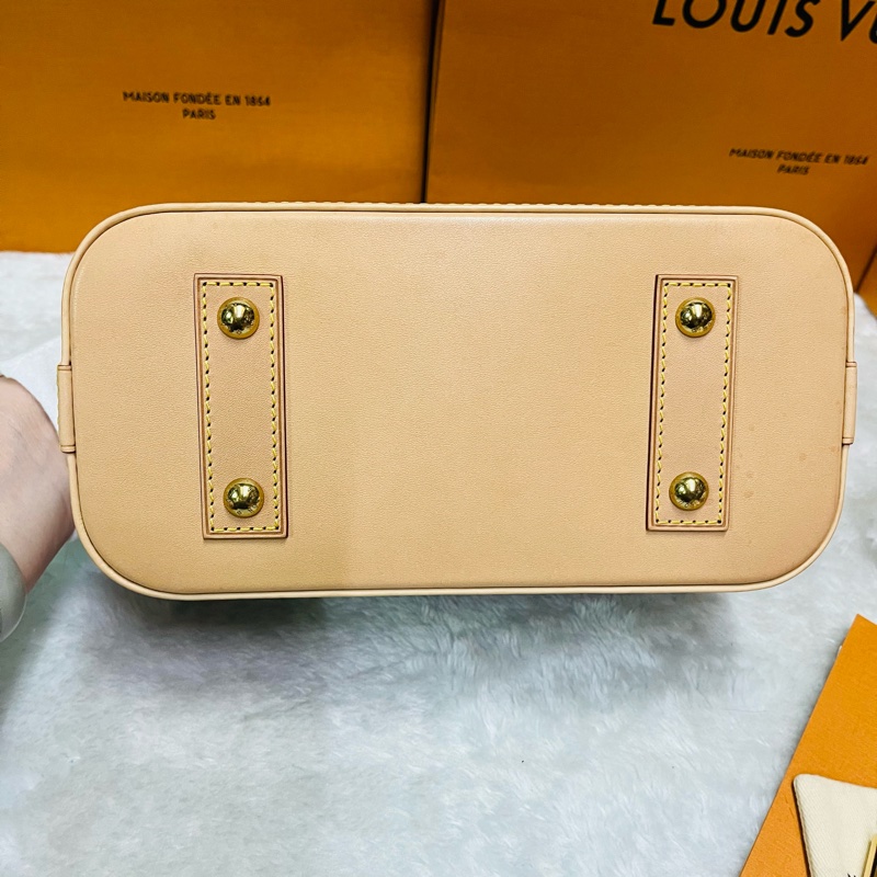 LV Alma BB 小號 #晶片款-16