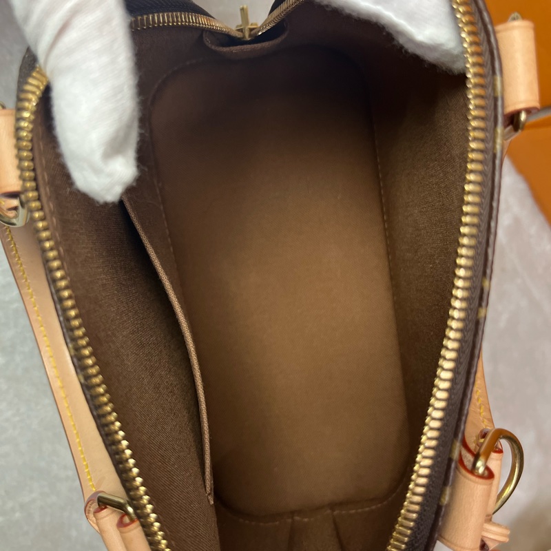 LV Alma BB 小號 #晶片款-17