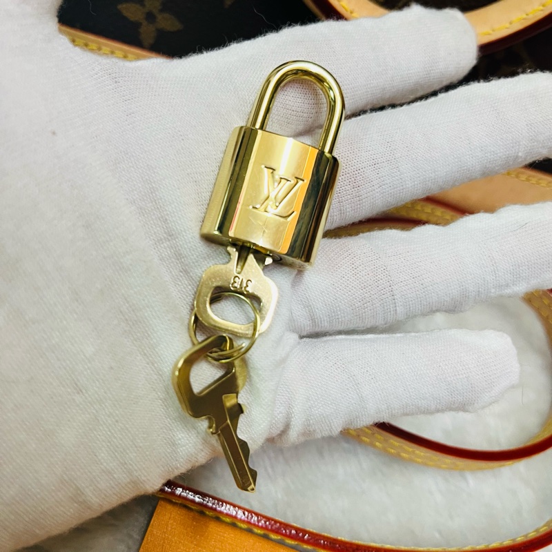 LV Alma BB 小號 #晶片款-25