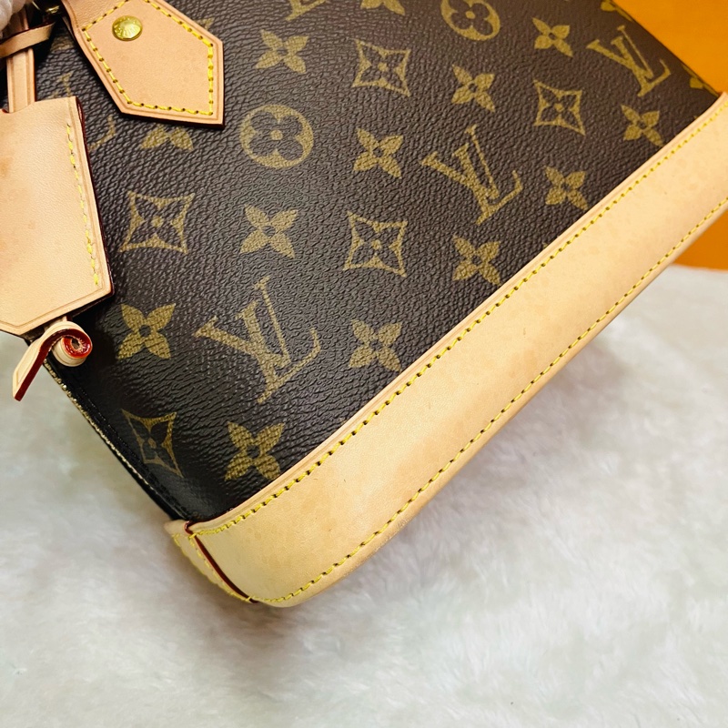 LV Alma BB 小號 #晶片款-34