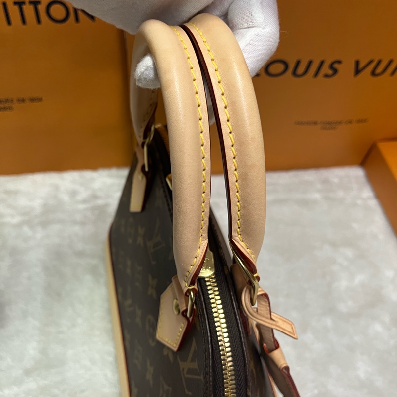 LV Alma BB 小號 #晶片款-42