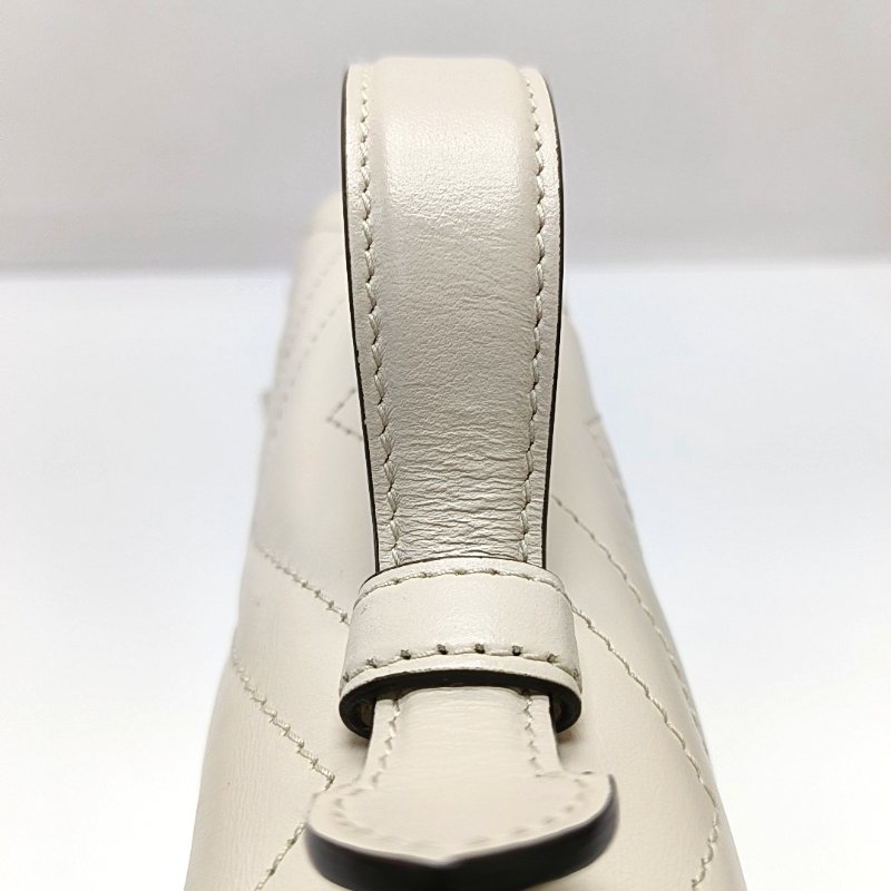 GUCCI GG Marmont迷你白色牛皮絎縫波浪紋單肩包手提包斜挎包金色五金可拆卸肩帶-11