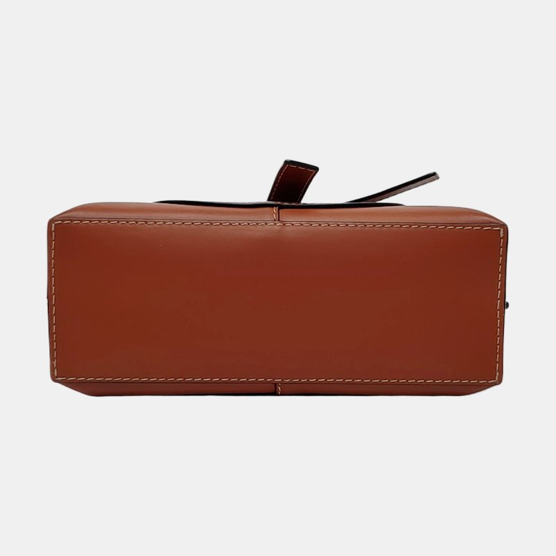 LOEWE Gate 迷你棕色牛皮單肩包金色五金可拆卸肩帶-5