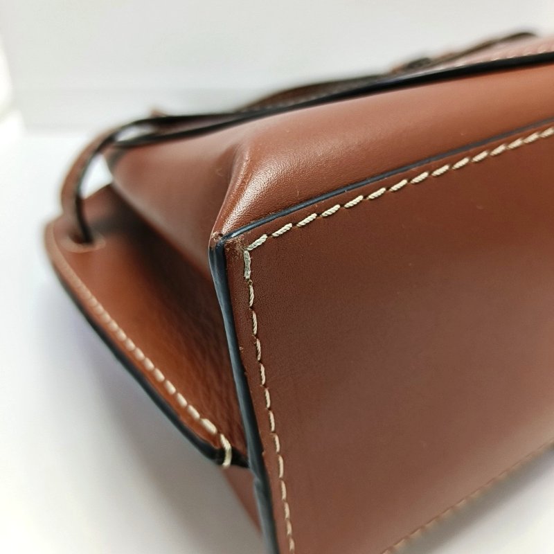 LOEWE Gate 迷你棕色牛皮單肩包金色五金可拆卸肩帶-14