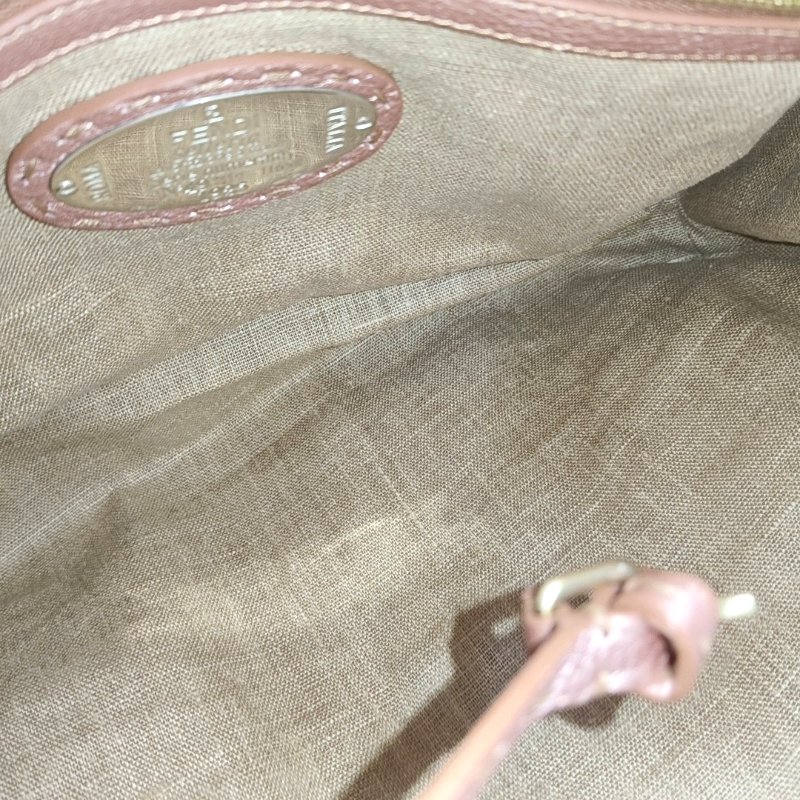 FENDI粉色牛皮手提包金色五金-12