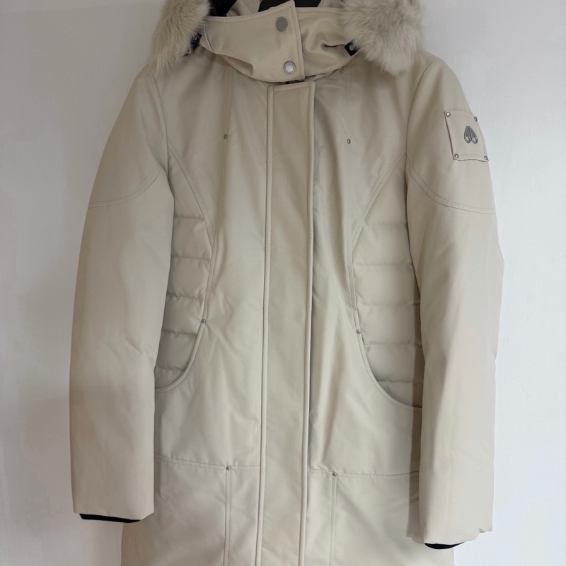 促銷品 Moose Knuckles -Cloud 女款 連帽羽絨服 黑色/米白色 S M-2