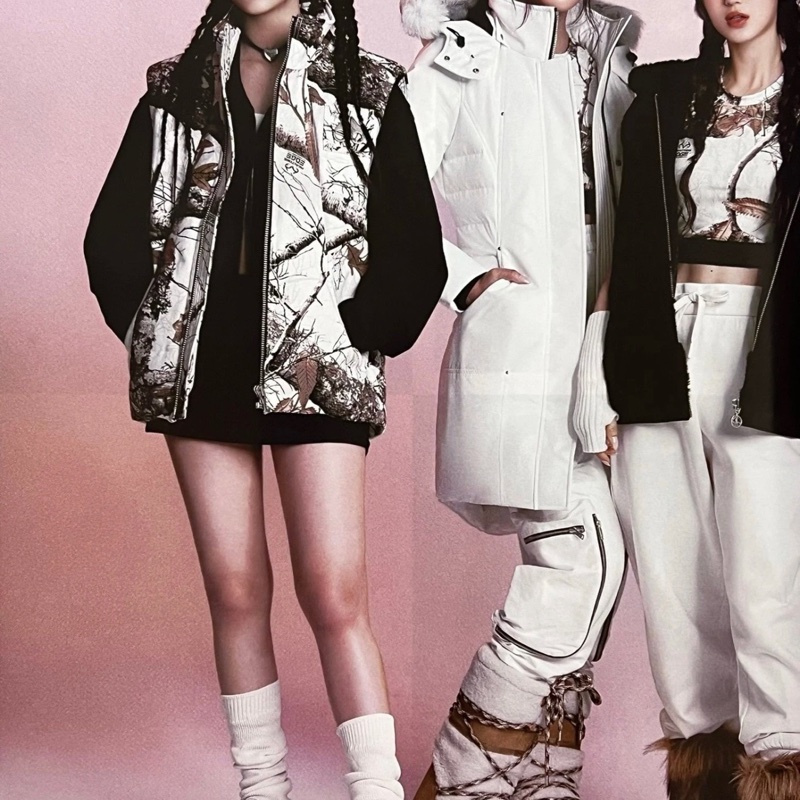 促銷品 Moose Knuckles -Cloud 女款 連帽羽絨服 黑色/米白色 S M-4