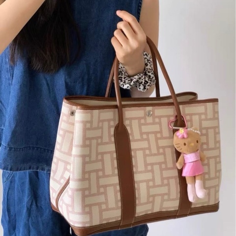 ✨Hermes 限量版馬賽克🧩 GARDEN PARTY 36 奶白棕色❣️