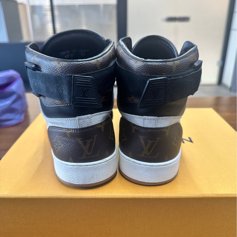 98新 LV/路易威登/老花拼接板鞋 41碼-2