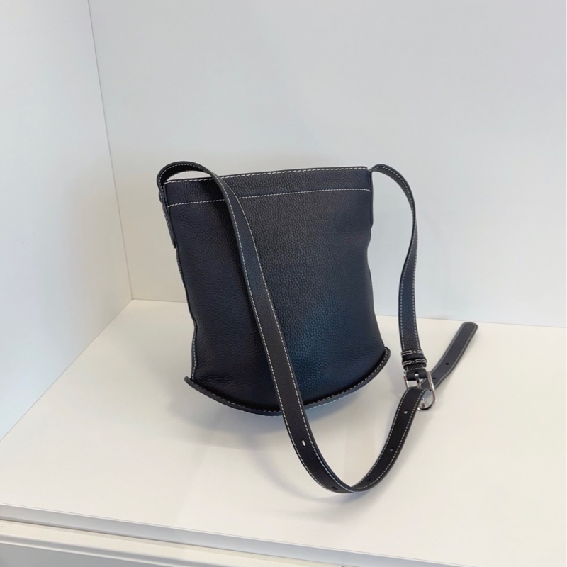 Delvaux daily pin 黑色白綫-2