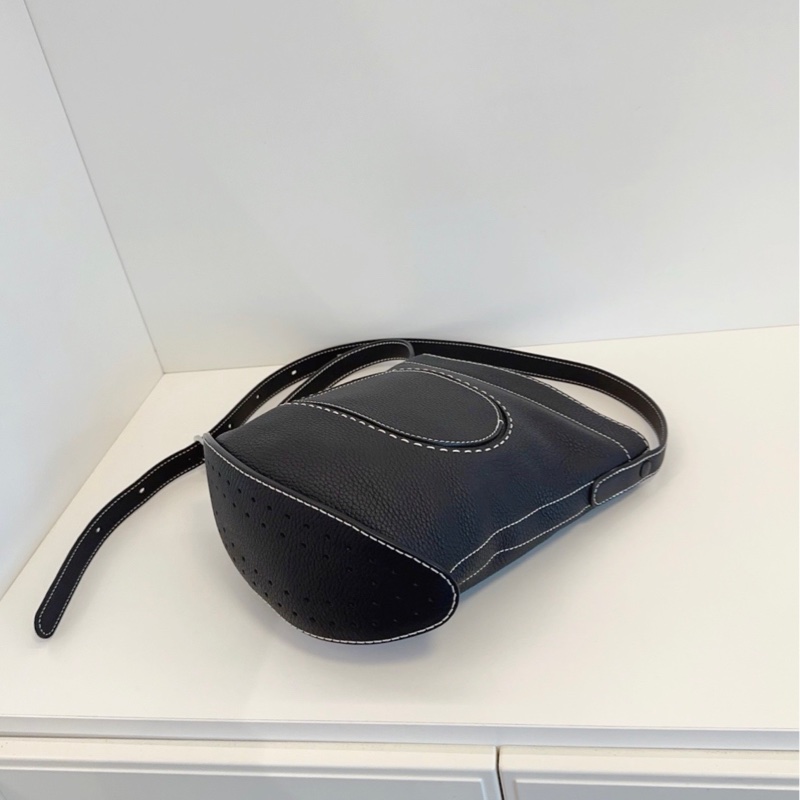 Delvaux daily pin 黑色白綫-4