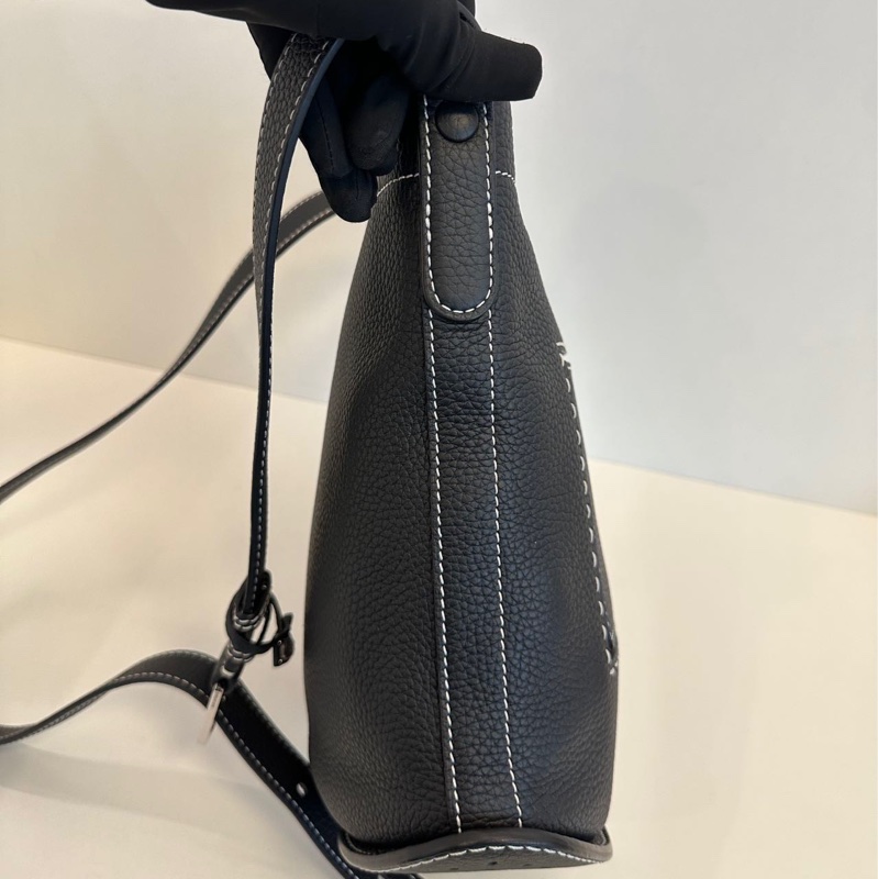 Delvaux daily pin 黑色白綫-10