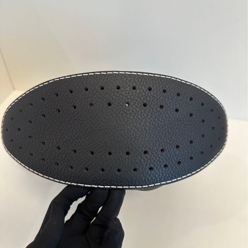 Delvaux daily pin 黑色白綫-12