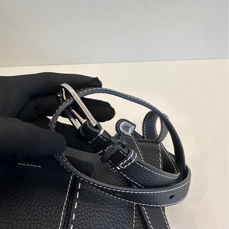 Delvaux daily pin 黑色白綫-21