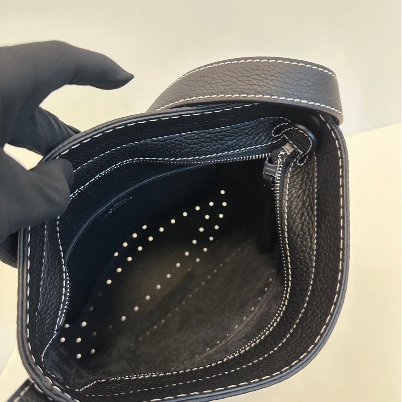 Delvaux daily pin 黑色白綫-22