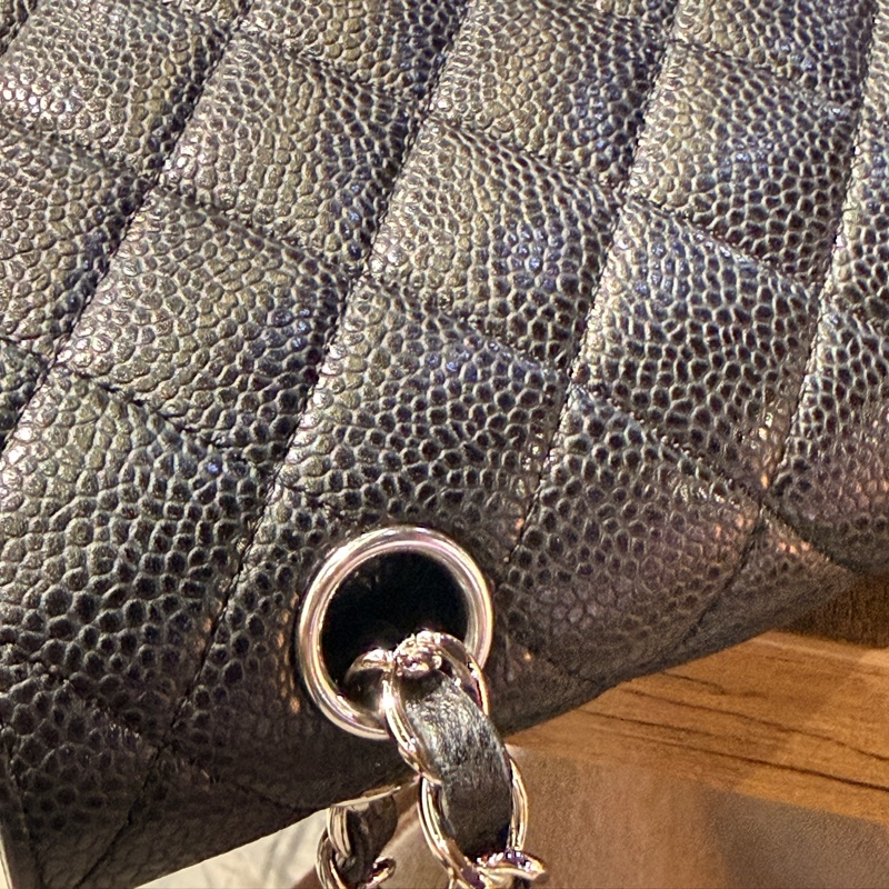 超少見黑色內裡🖤9新以上✨37萬閒置美品coco25🖤Chanel香奈兒CF25經典11.12口蓋包 黑銀荔枝牛皮-35