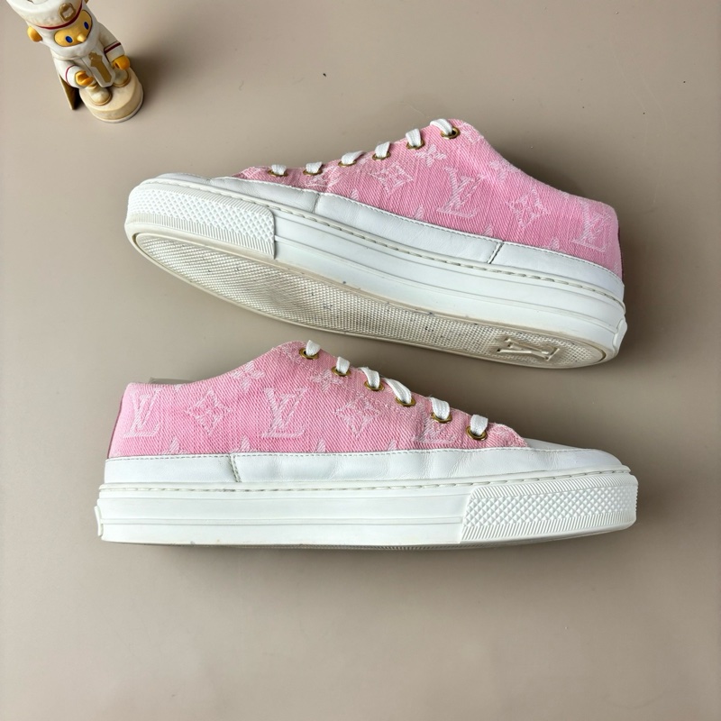 LV/路易威登 白粉滿印系帶休閒鞋 36碼 95新 品相不錯 YLP3296-5