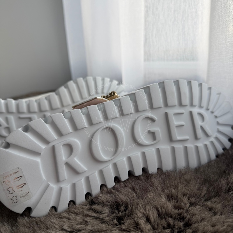 閒置品特別折扣🤍ROGER VIVIER鑽扣漆皮樂福鞋/ROGER VIVIER樂福鞋/ROGER VIVIER休閒鞋/RV樂福鞋/RV休閒鞋/RV鬆糕鞋🤍無花果精品-4