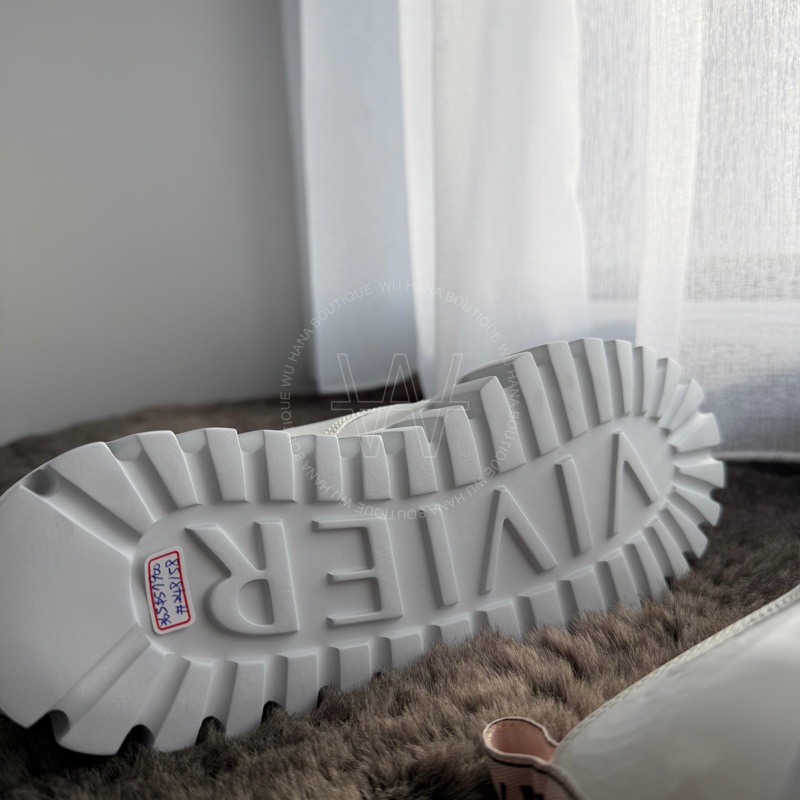 閒置品特別折扣🤍ROGER VIVIER鑽扣漆皮樂福鞋/ROGER VIVIER樂福鞋/ROGER VIVIER休閒鞋/RV樂福鞋/RV休閒鞋/RV鬆糕鞋🤍無花果精品-5