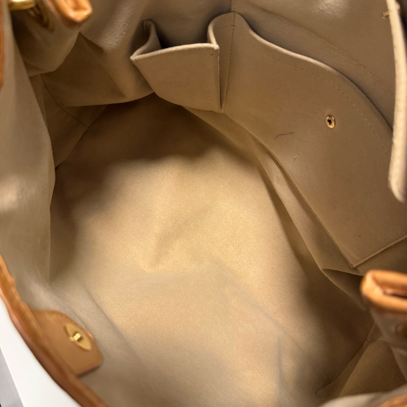 LV Louis Vuitton 南瓜包 Galliera Monogram 老花肩背包-3