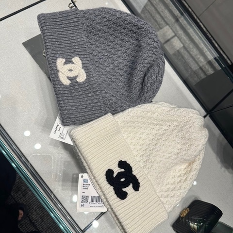 Chanel 23B 毛帽