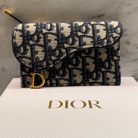 Dior Saddle Cosmos 拉鍊卡夾