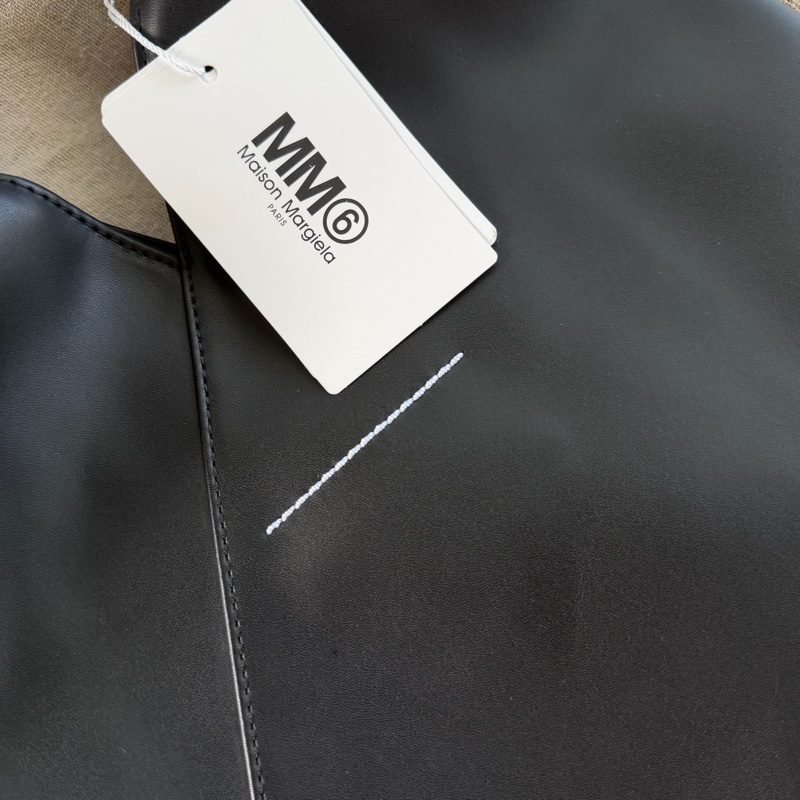 Maison Margiela MM6 Japanese Bag Small 經典三角托特包-12