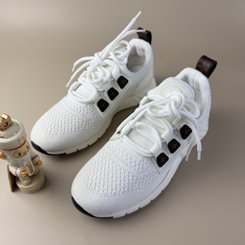 LV/路易威登 白棕老花系帶休閒鞋 36.5碼 95新 品相不錯 YLP4245-0