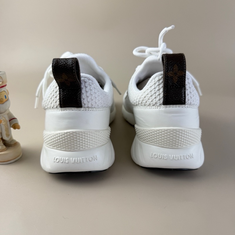 LV/路易威登 白棕老花系帶休閒鞋 36.5碼 95新 品相不錯 YLP4245-2