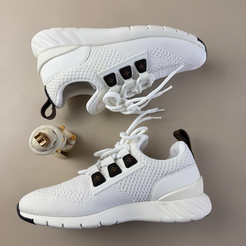 LV/路易威登 白棕老花系帶休閒鞋 36.5碼 95新 品相不錯 YLP4245-4