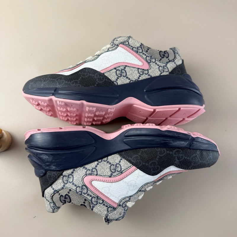 GUCCI/古馳 黑粉滿印雙G老爹鞋 35碼 99新 品相完美 YLP4248-3